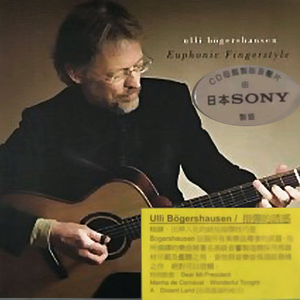 女班长自愿掀起裙子让我们看
